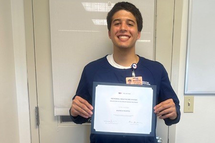 Andrew Montes, high school volunteer scholarship recipient